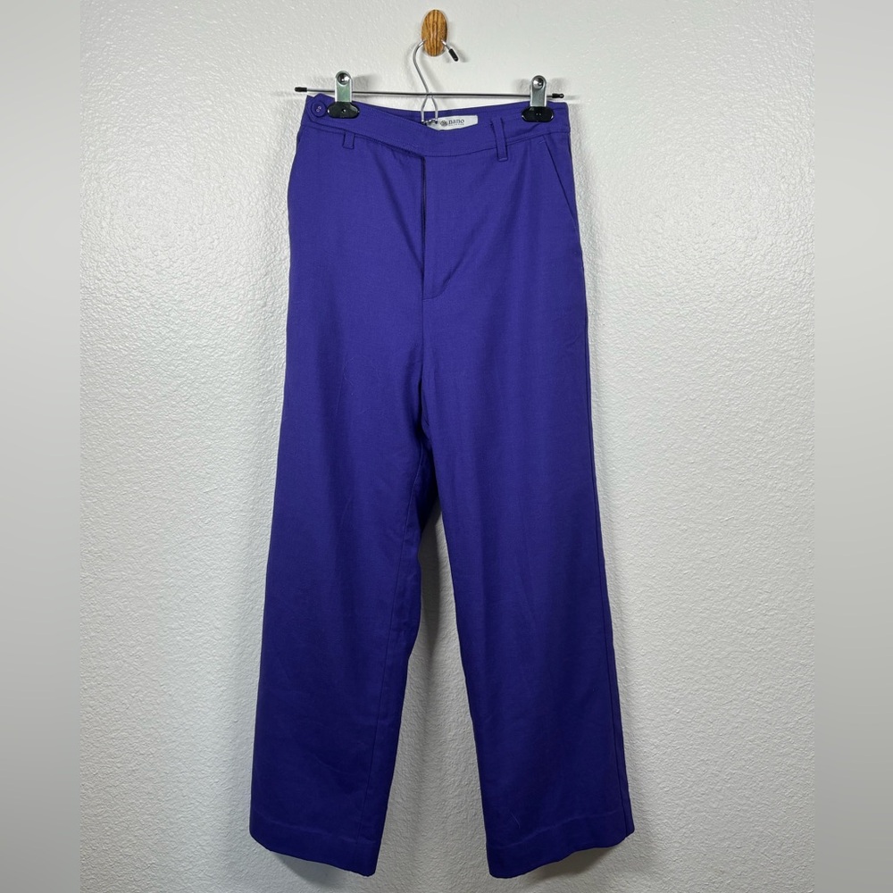 Nano Women's Vibrant Blue Flat Front Shorts - Picture 2 of 3